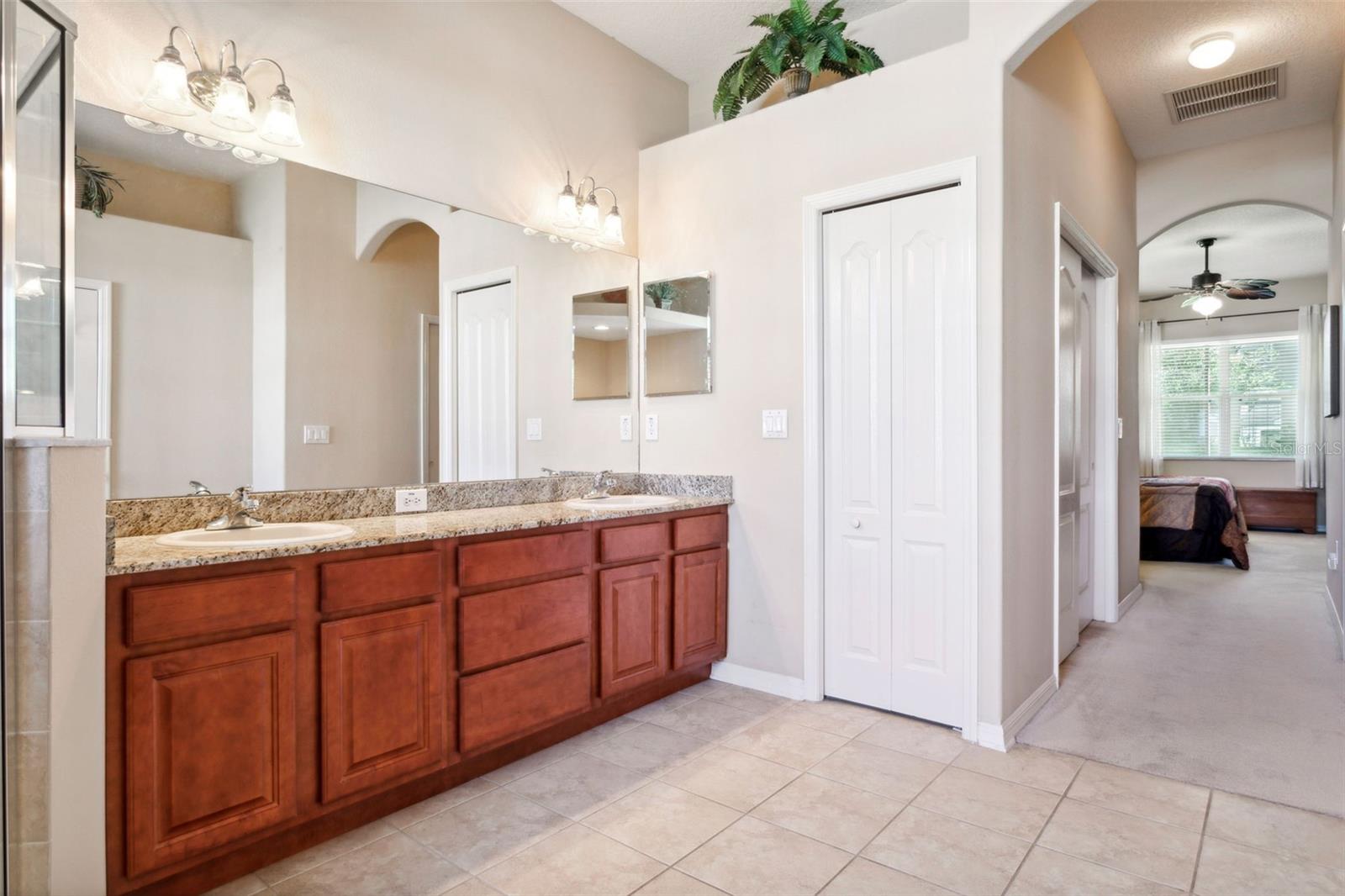 Image 40 of 54 For 1430 Beaconsfield Drive
