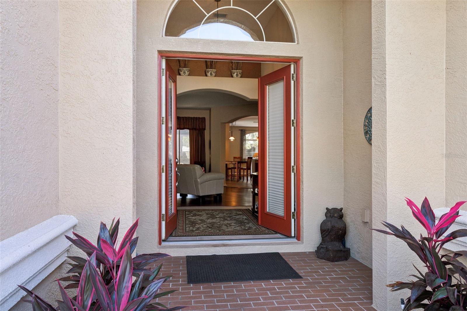 Image 6 of 54 For 1430 Beaconsfield Drive