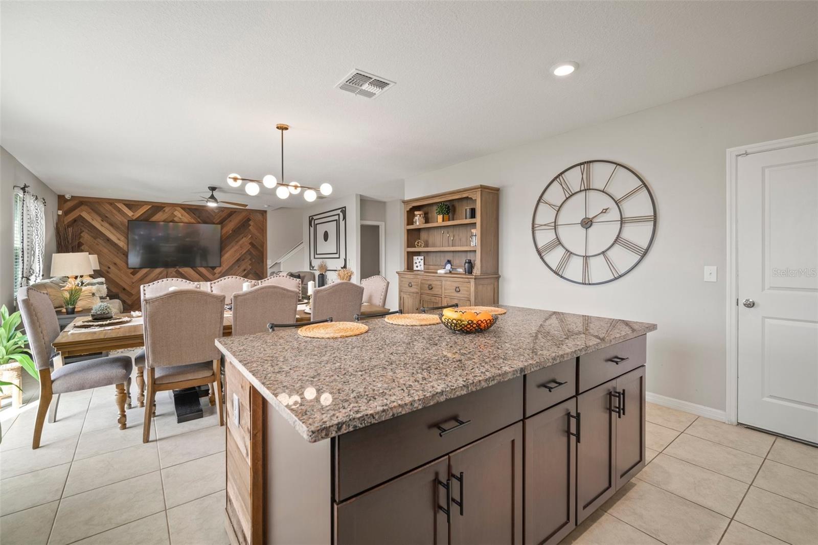 Image 12 of 28 For 1547 Golden Glow Drive