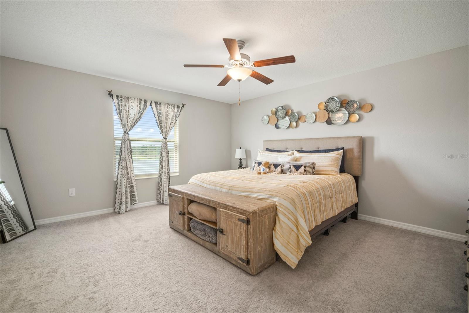 Image 13 of 28 For 1547 Golden Glow Drive