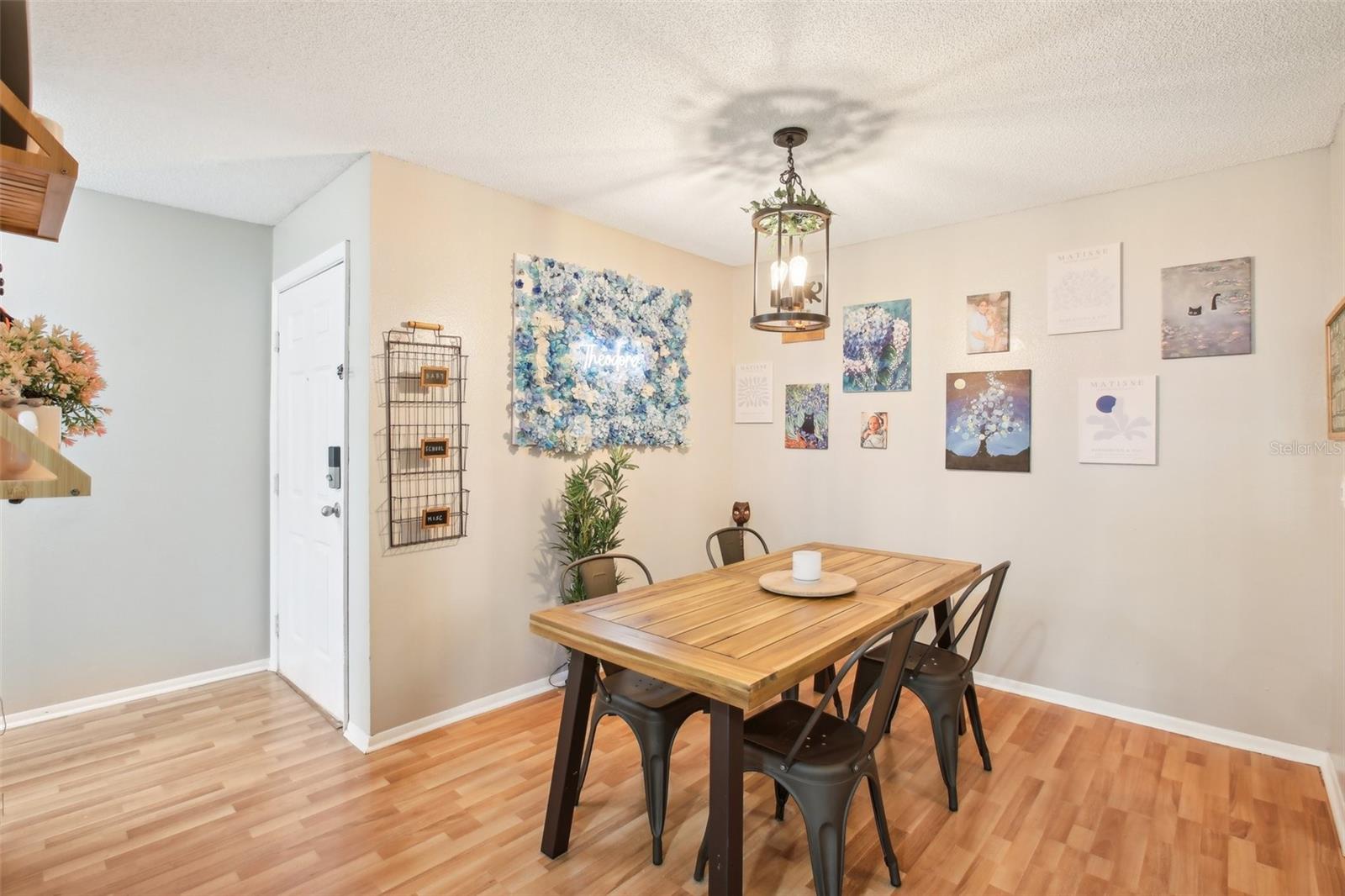 Image 10 of 68 For 9481 Highland Oak Drive 1616