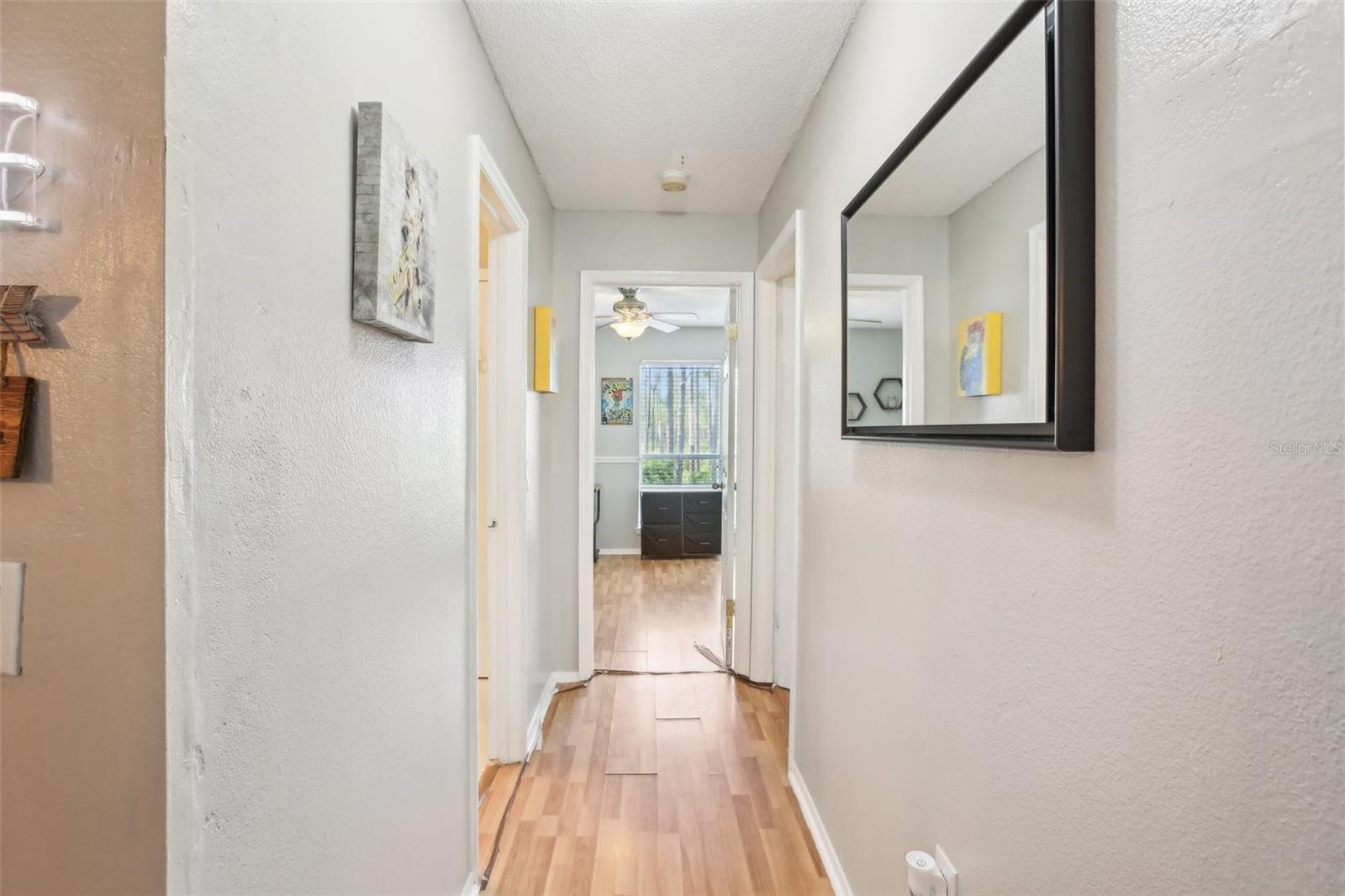 Image 17 of 68 For 9481 Highland Oak Drive 1616