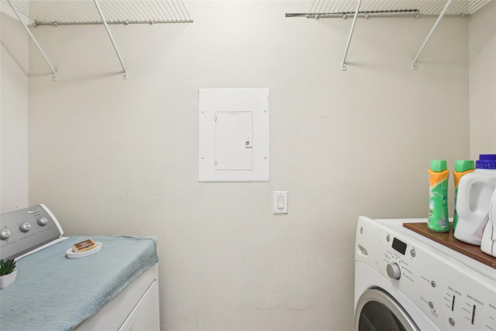 Image 29 of 68 For 9481 Highland Oak Drive 1616
