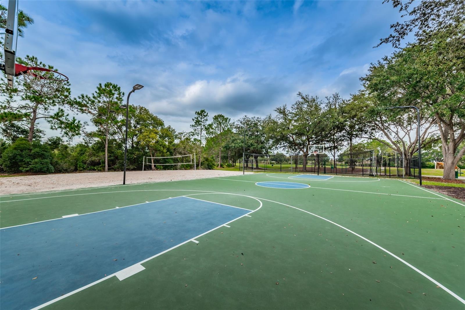 Image 63 of 68 For 9481 Highland Oak Drive 1616