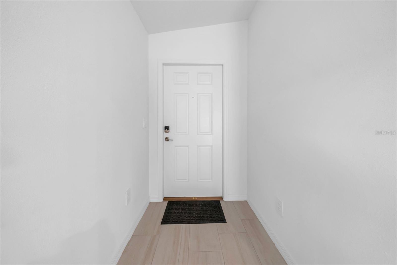 Image 16 of 43 For 22196 Calisto Way