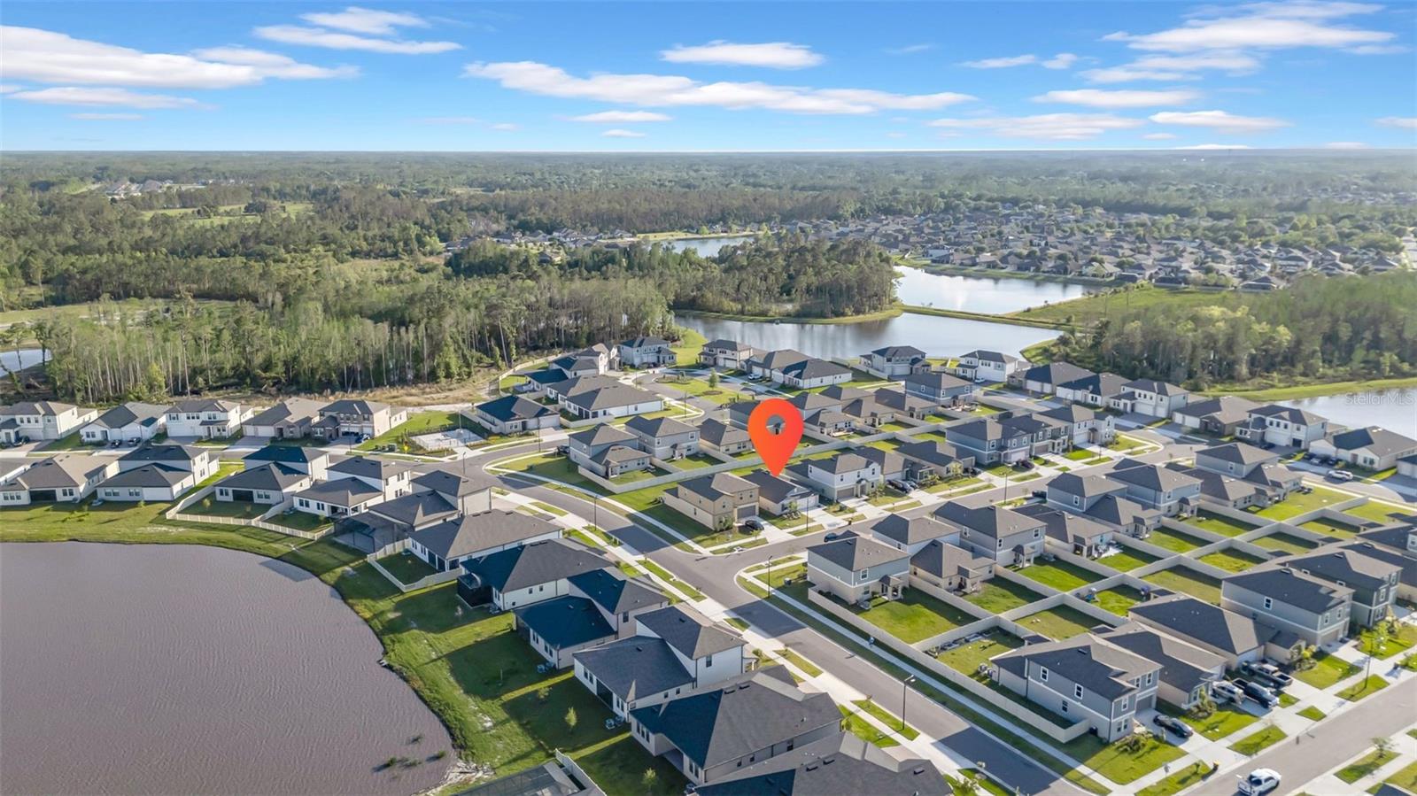 Image 8 of 43 For 22196 Calisto Way