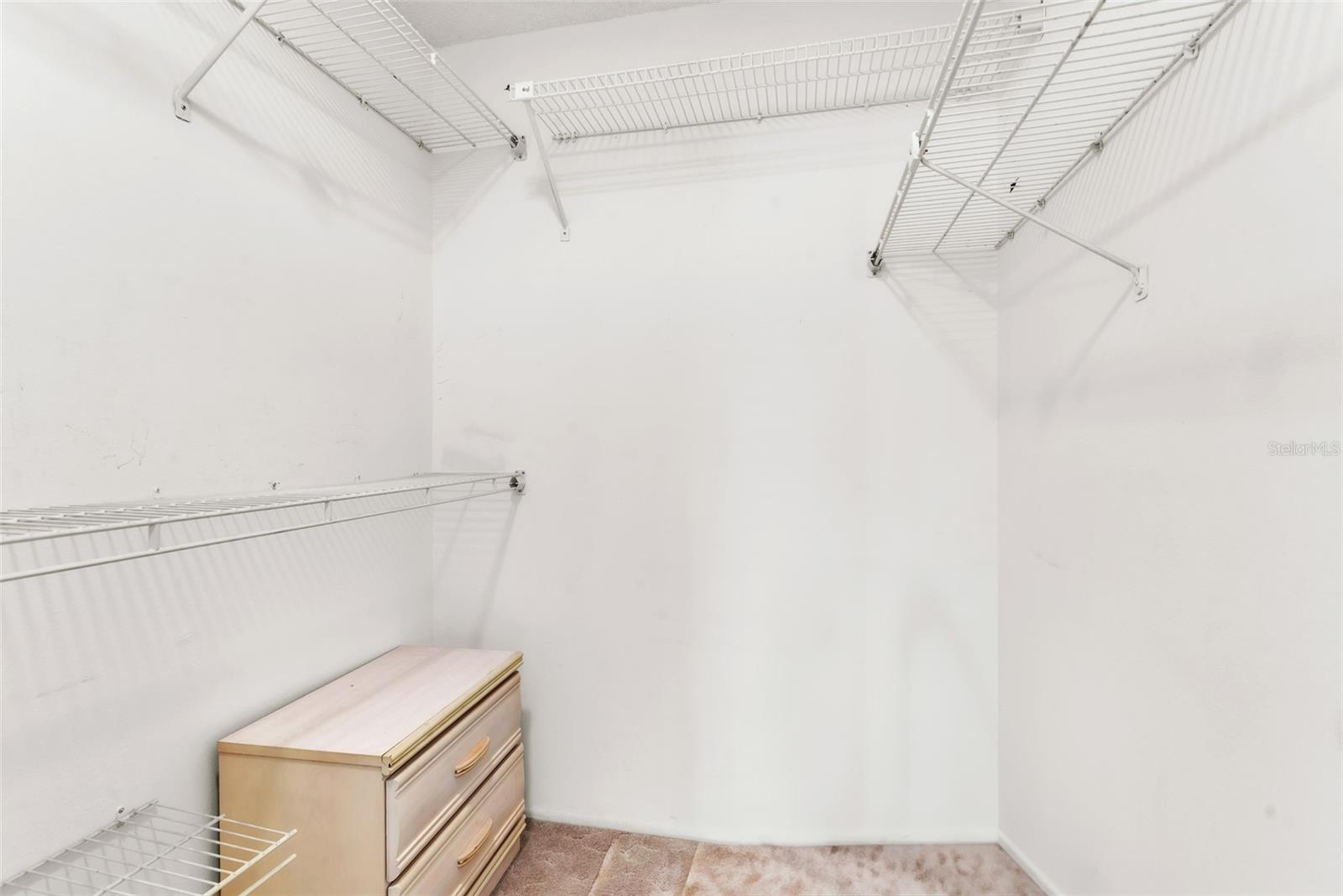 Listing photo id 12 for 2241 Shelly Drive D