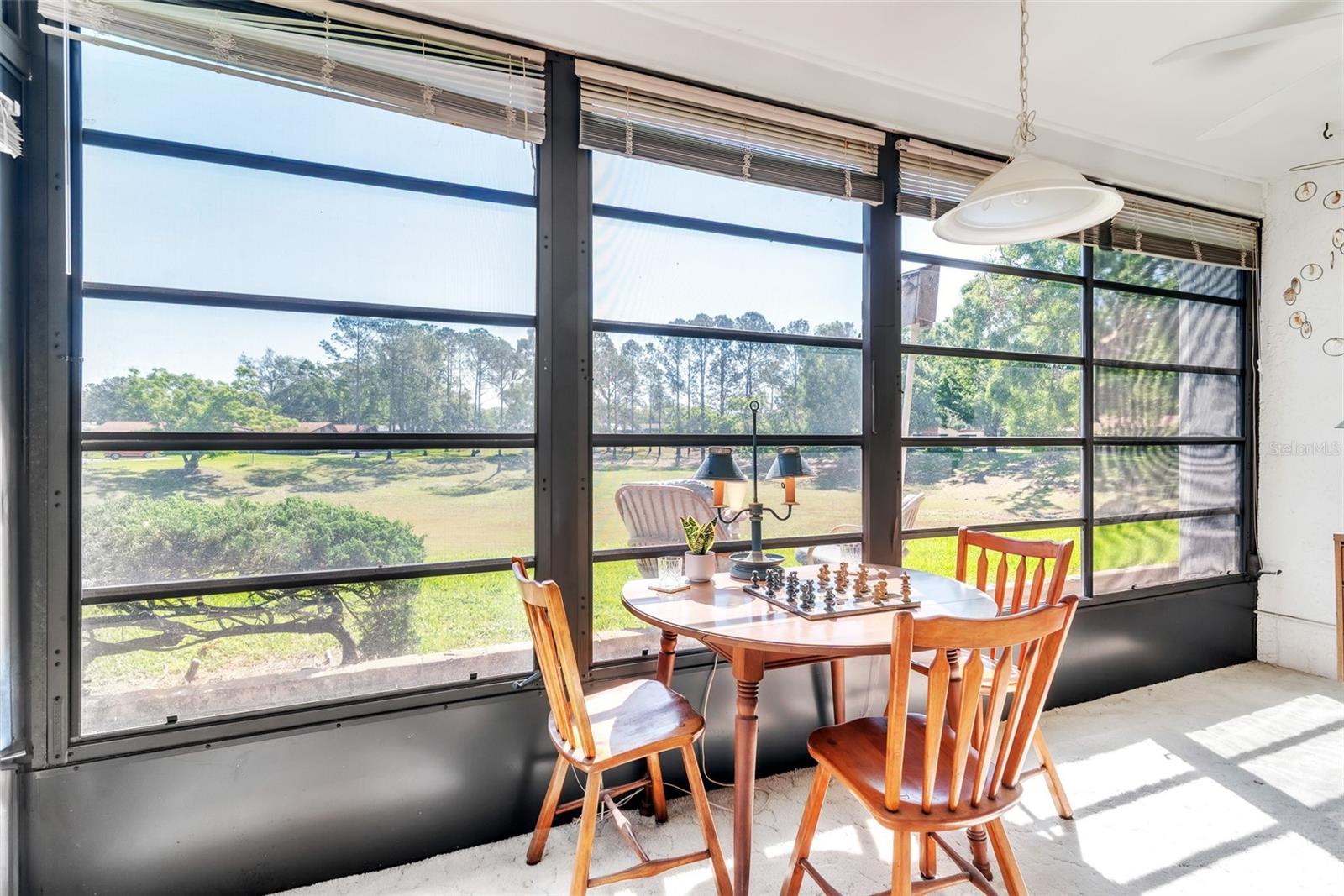Listing photo id 16 for 2241 Shelly Drive D