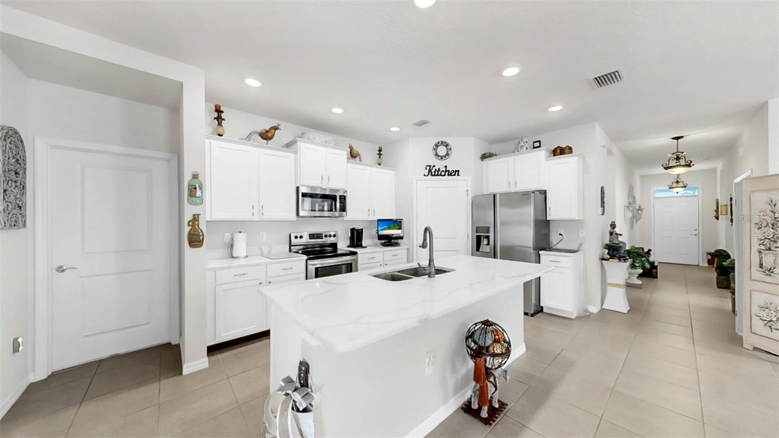Listing photo id 30 for 13749 Hunting Creek Place
