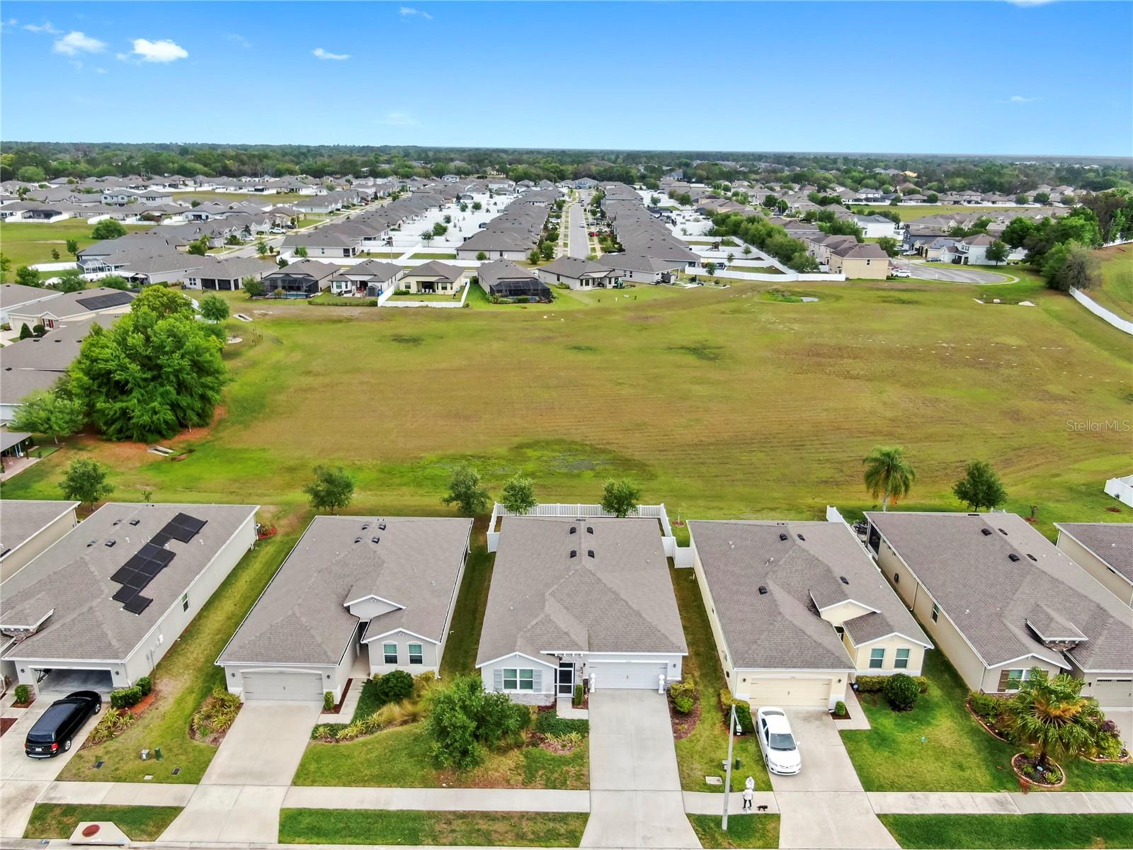 Listing photo id 44 for 13749 Hunting Creek Place