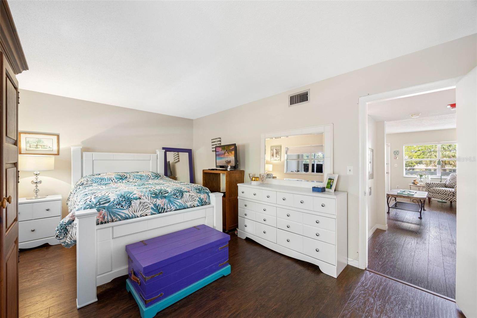 Image 33 of 47 For 1000 79th Avenue N 211
