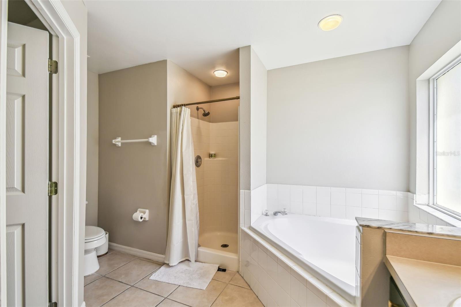 Image 39 of 75 For 440 Langham Drive