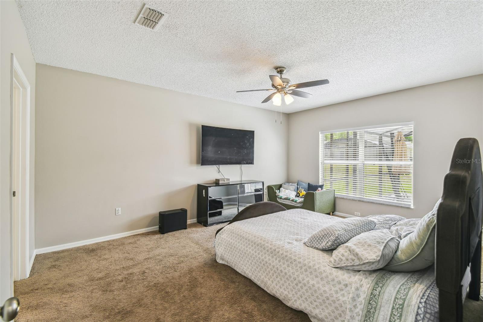 Image 45 of 75 For 440 Langham Drive