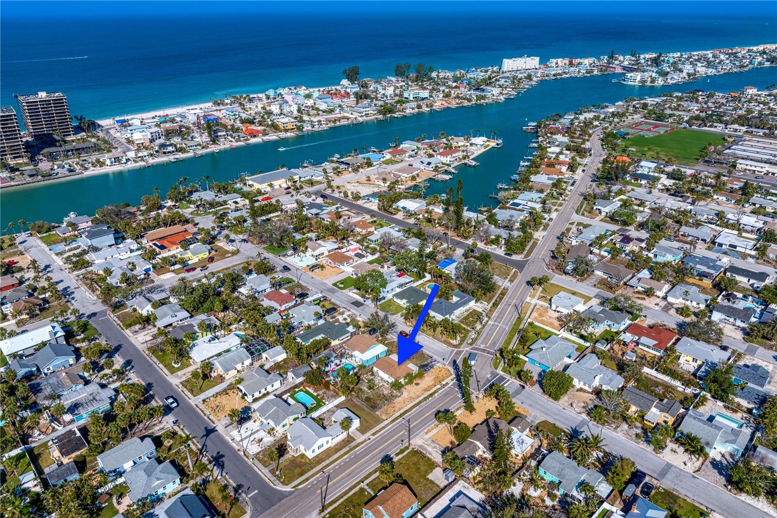 Image 11 of 41 For 500 79th Avenue