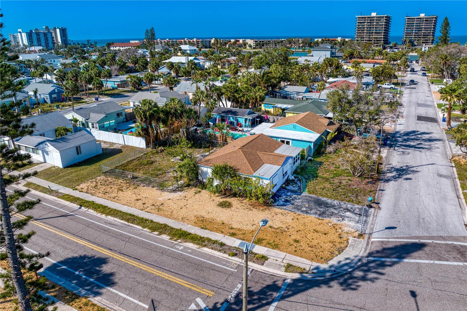 Image 31 of 41 For 500 79th Avenue