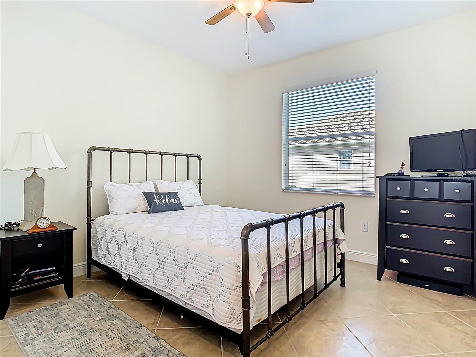 Image 15 of 33 For 7651 Fieldstone Ranch Square