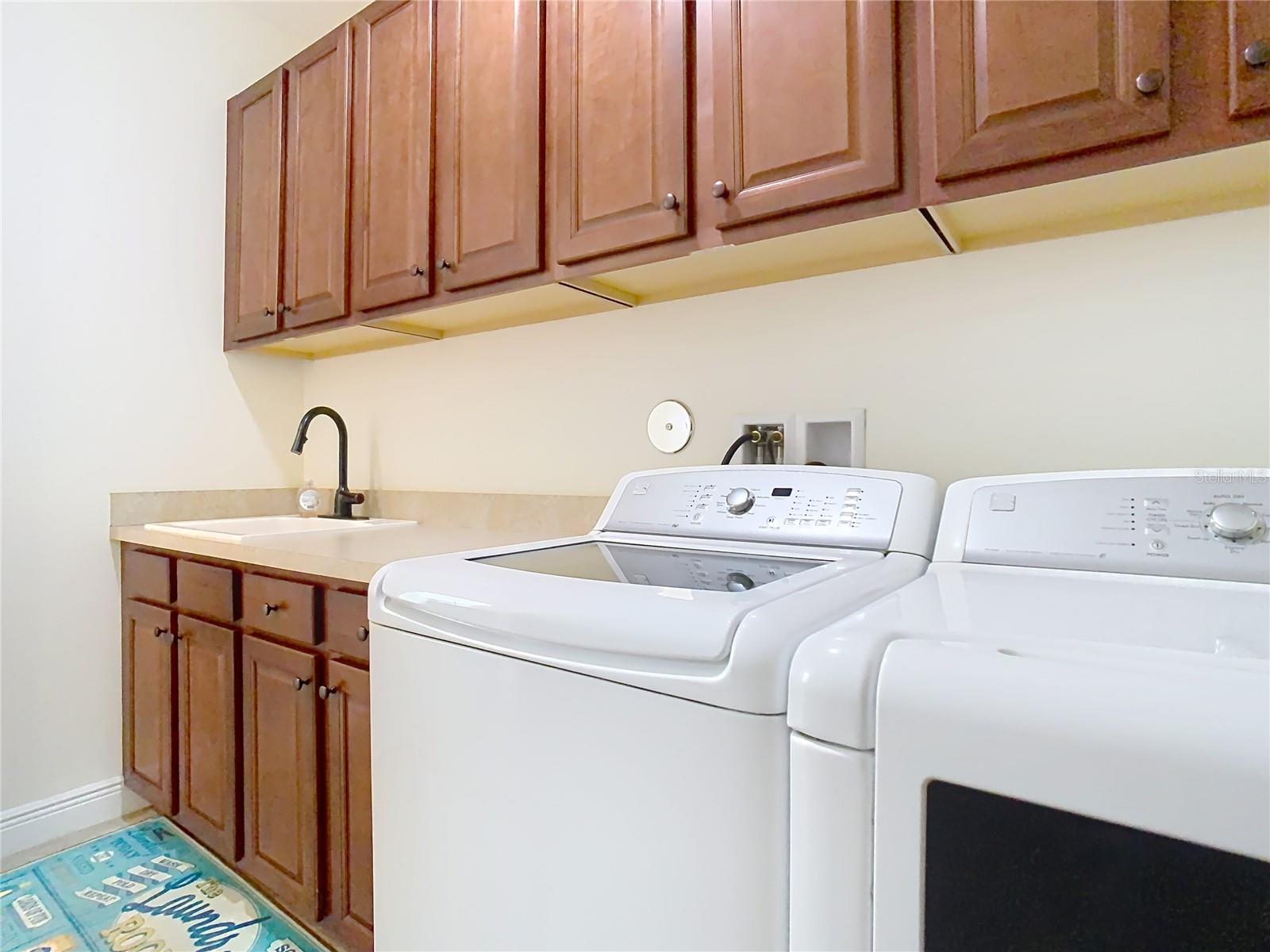 Image 24 of 33 For 7651 Fieldstone Ranch Square