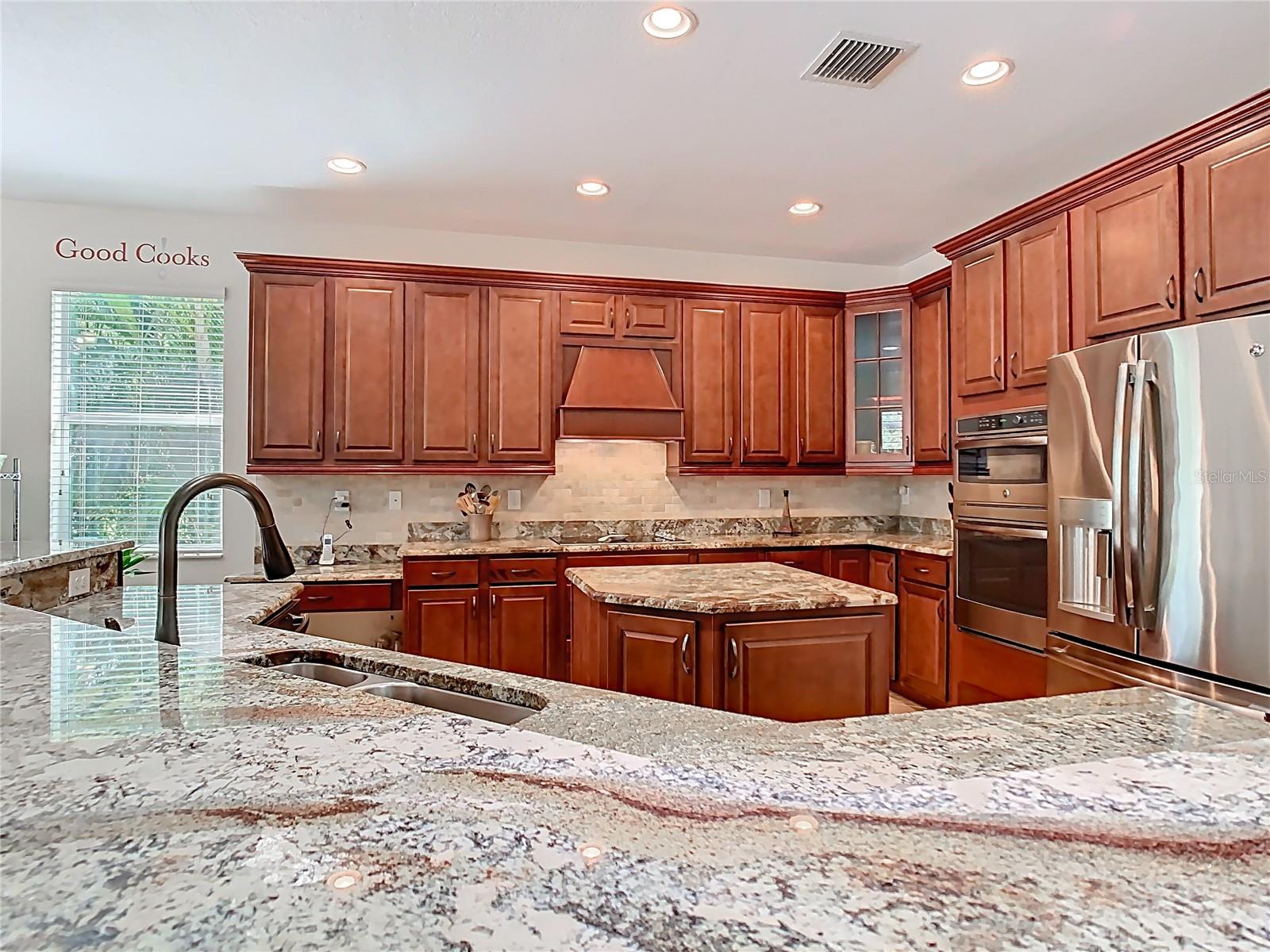 Image 7 of 33 For 7651 Fieldstone Ranch Square