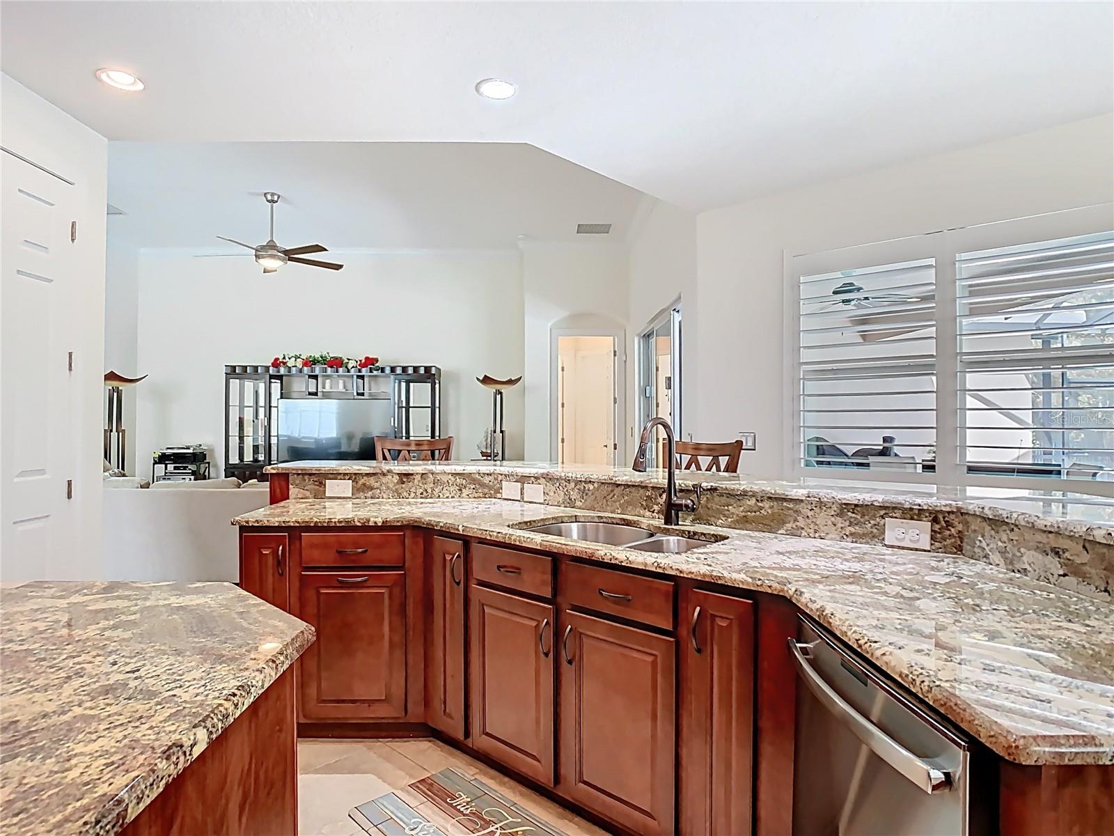 Image 9 of 33 For 7651 Fieldstone Ranch Square