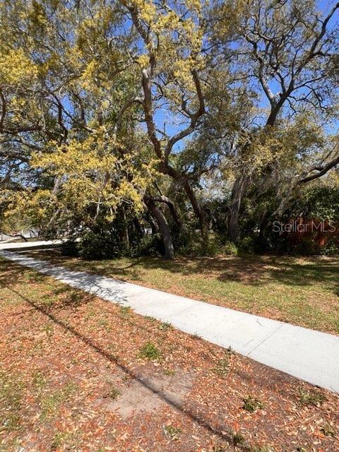 Image 6 of 6 For Riverside Drive