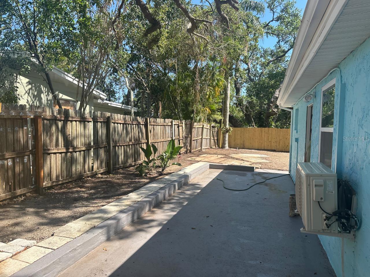 Image 29 of 30 For 10512 51st Terrace N