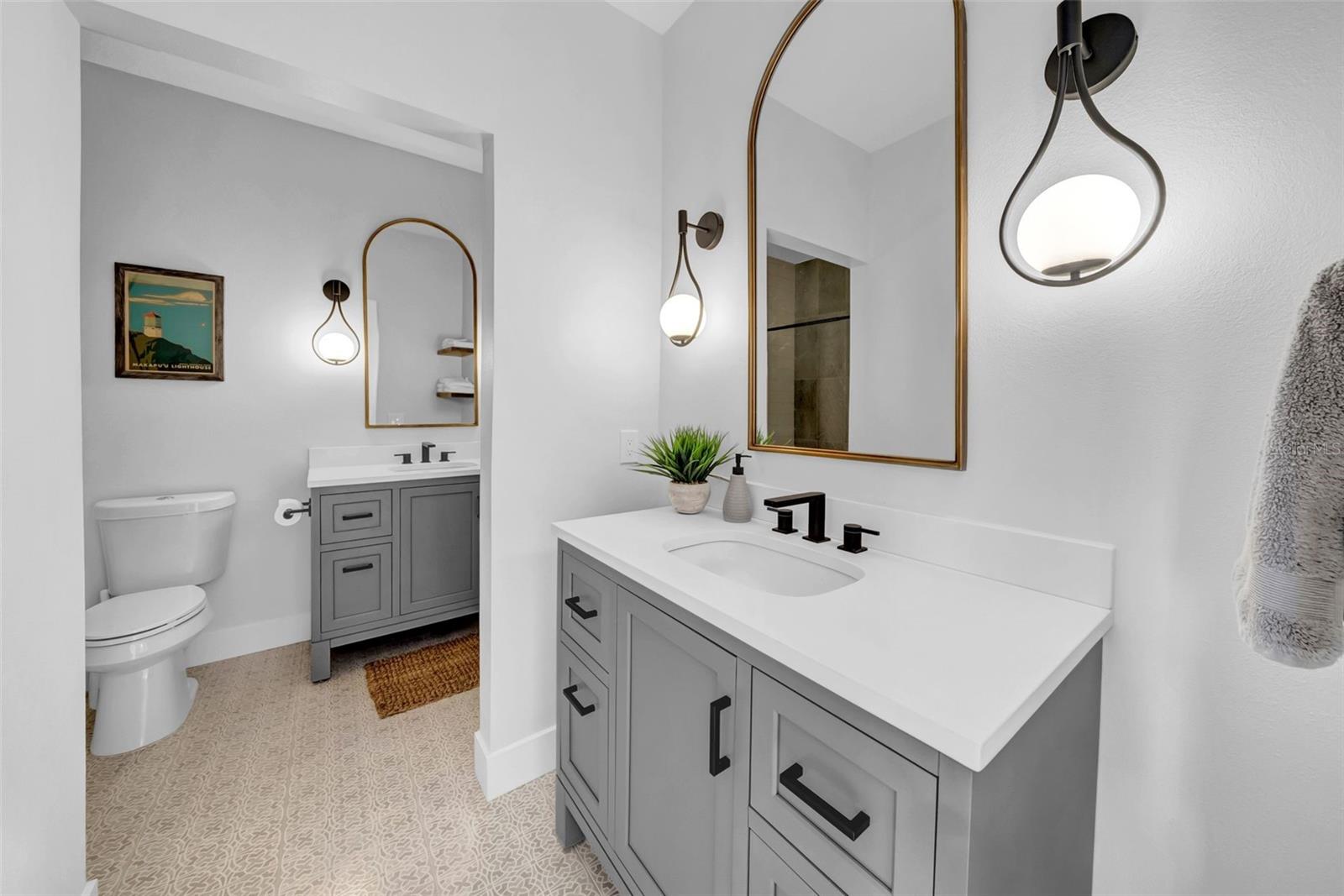 Listing photo id 27 for 422 Islebay Drive