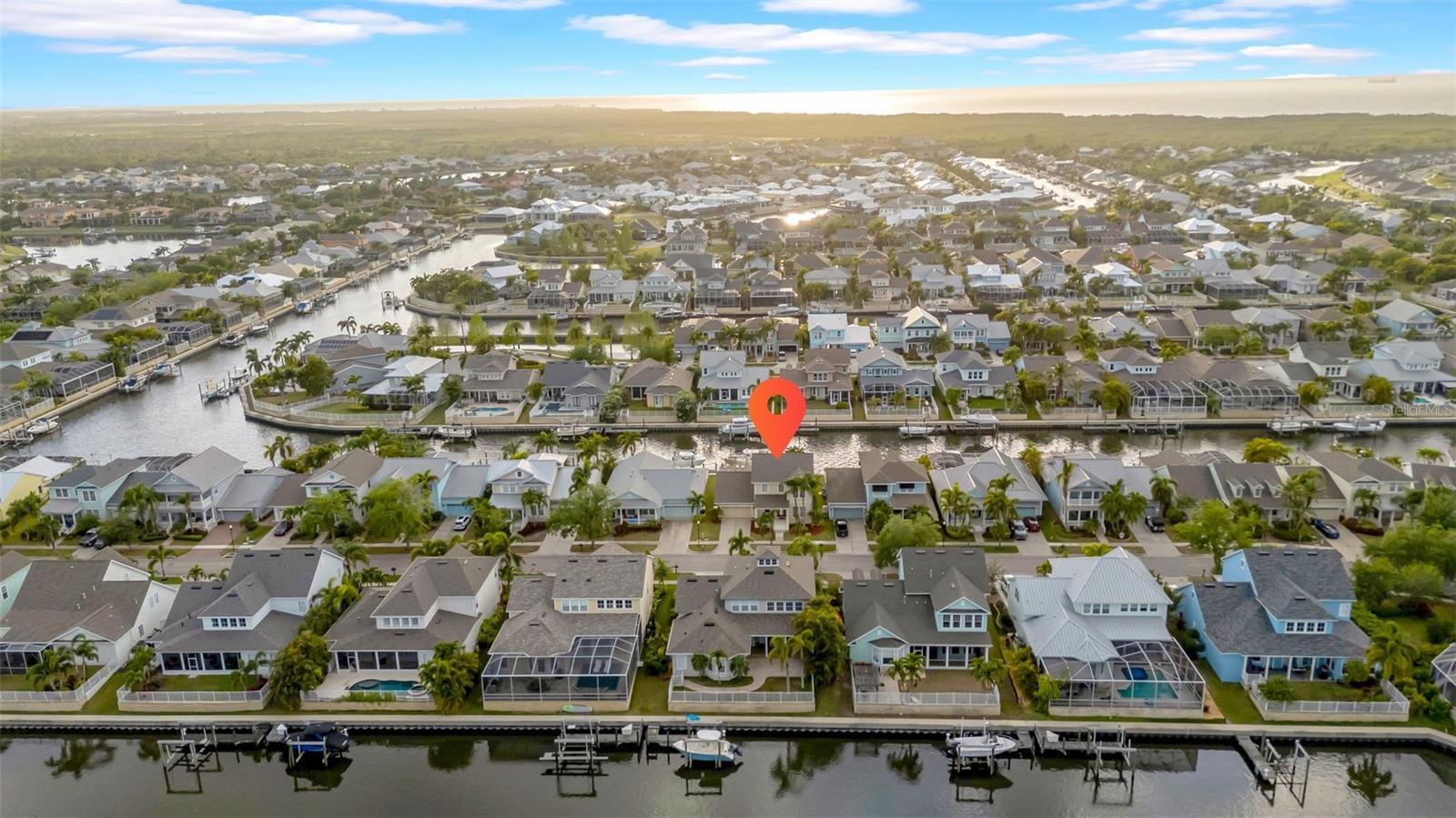 Listing photo id 39 for 422 Islebay Drive