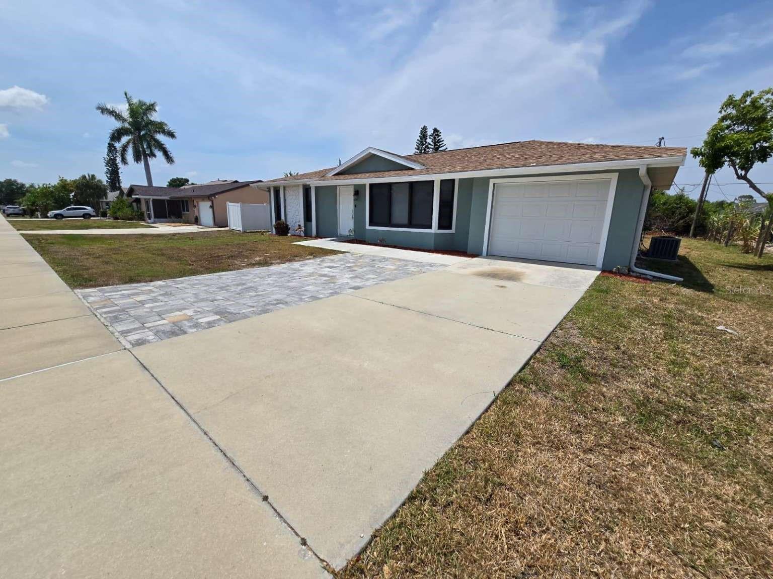 Details for 19342 Edgewater Drive, PORT CHARLOTTE, FL 33948