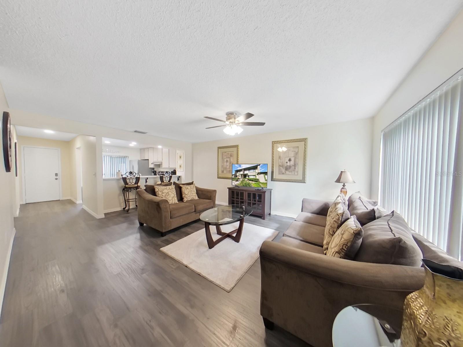 Image 10 of 28 For 7805 Amberlea Court