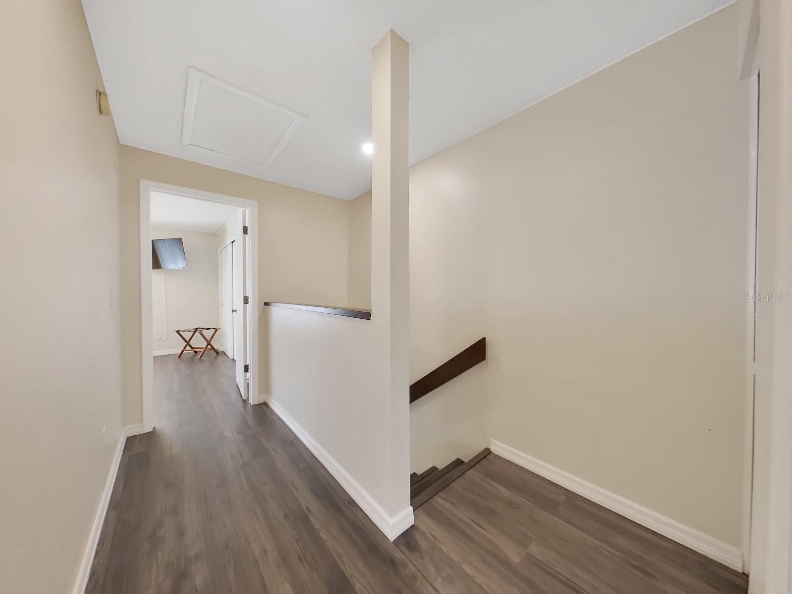 Image 12 of 28 For 7805 Amberlea Court