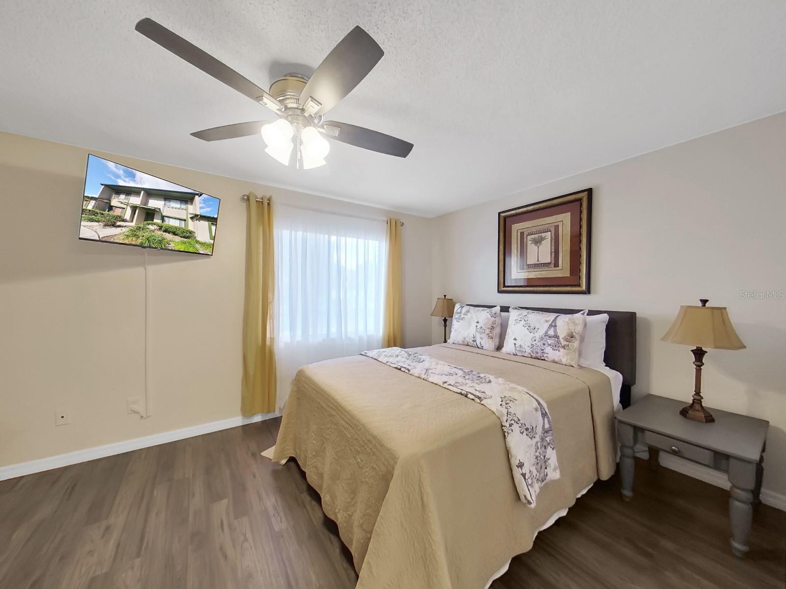 Image 16 of 28 For 7805 Amberlea Court