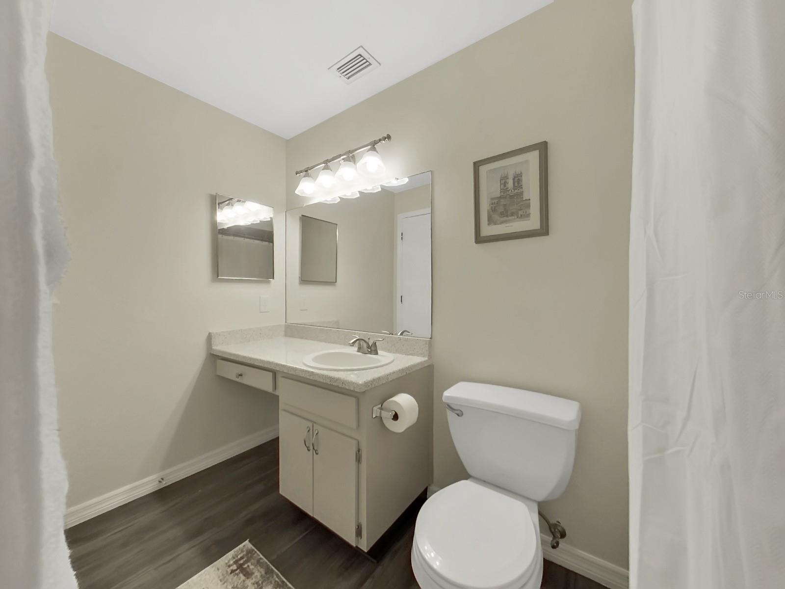 Image 25 of 28 For 7805 Amberlea Court