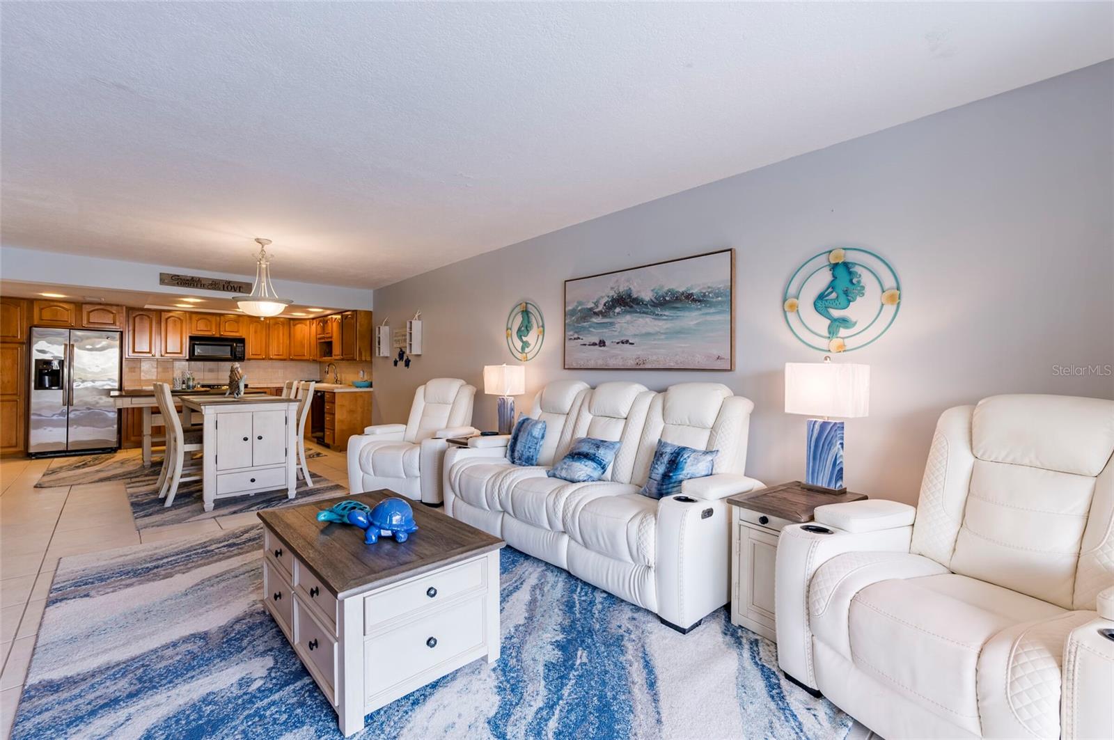 Image 16 of 40 For 1460 Gulf Boulevard 108