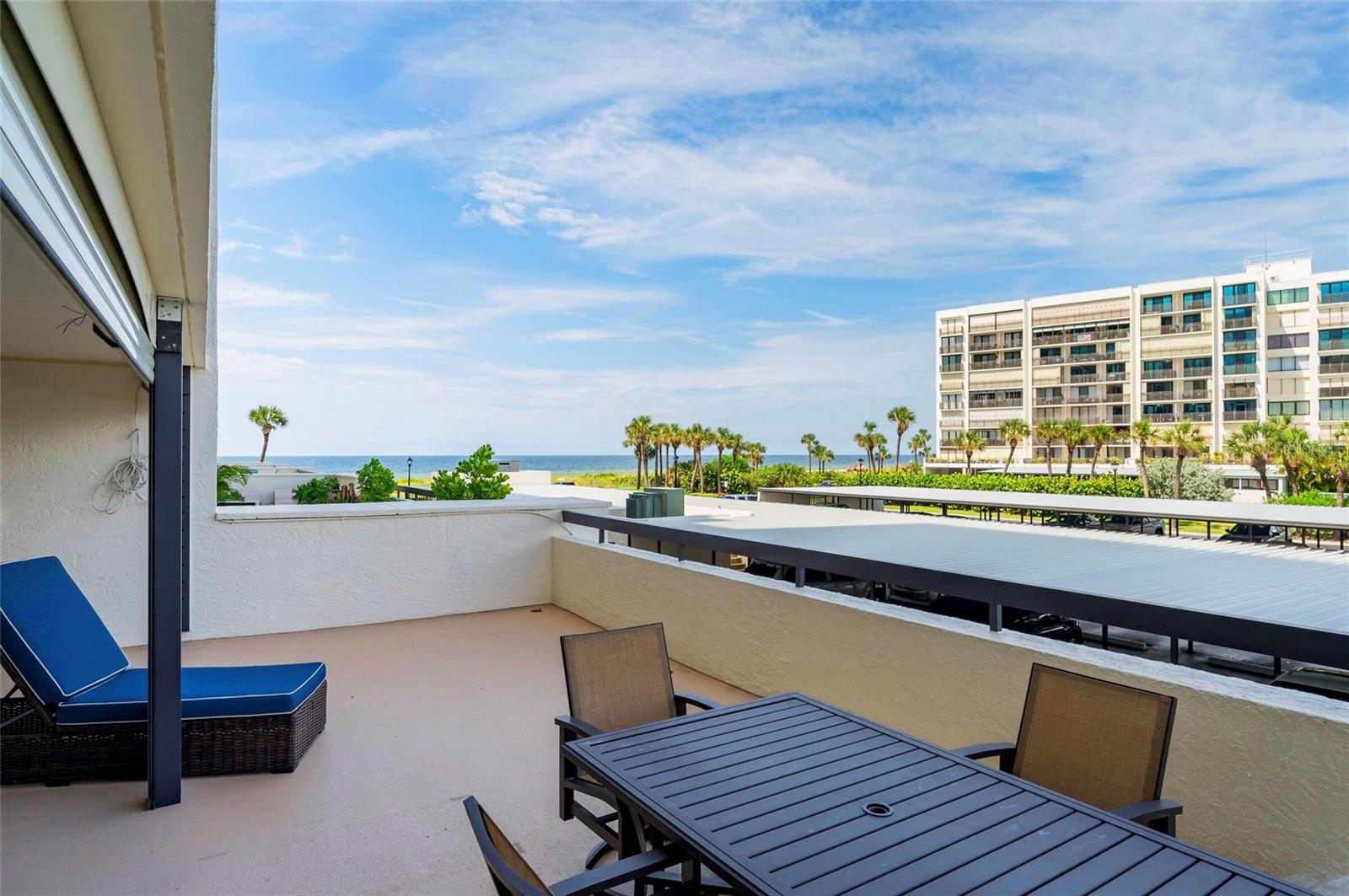 Image 30 of 40 For 1460 Gulf Boulevard 108