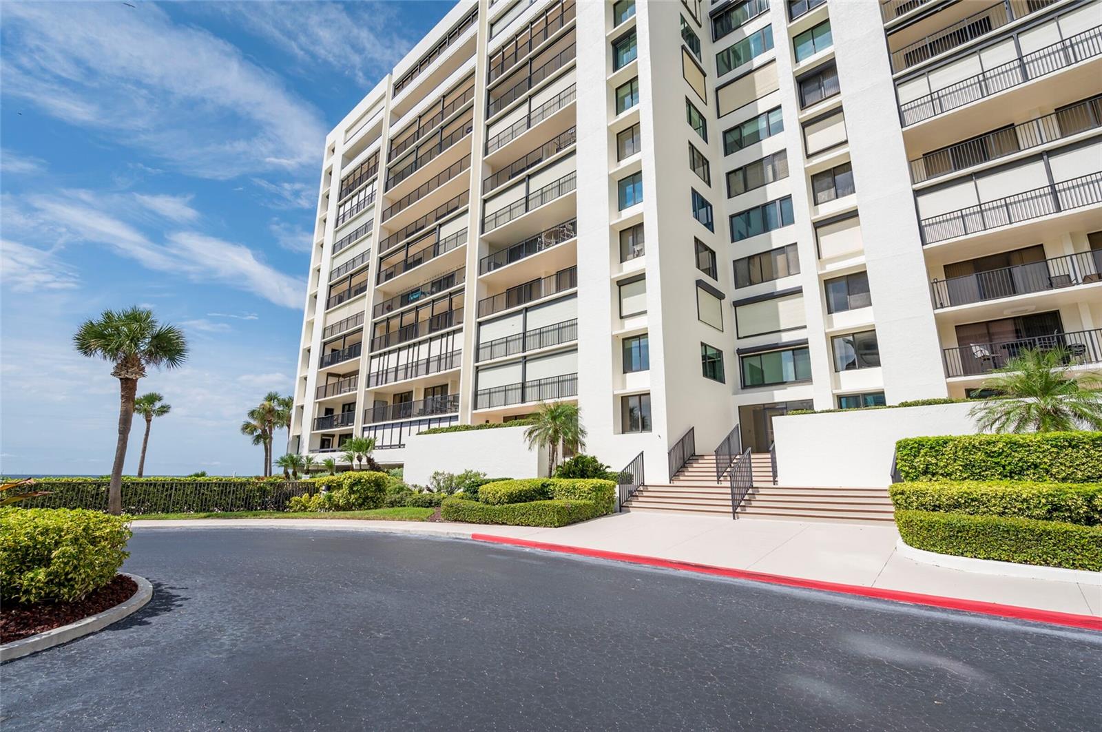 Image 37 of 40 For 1460 Gulf Boulevard 108