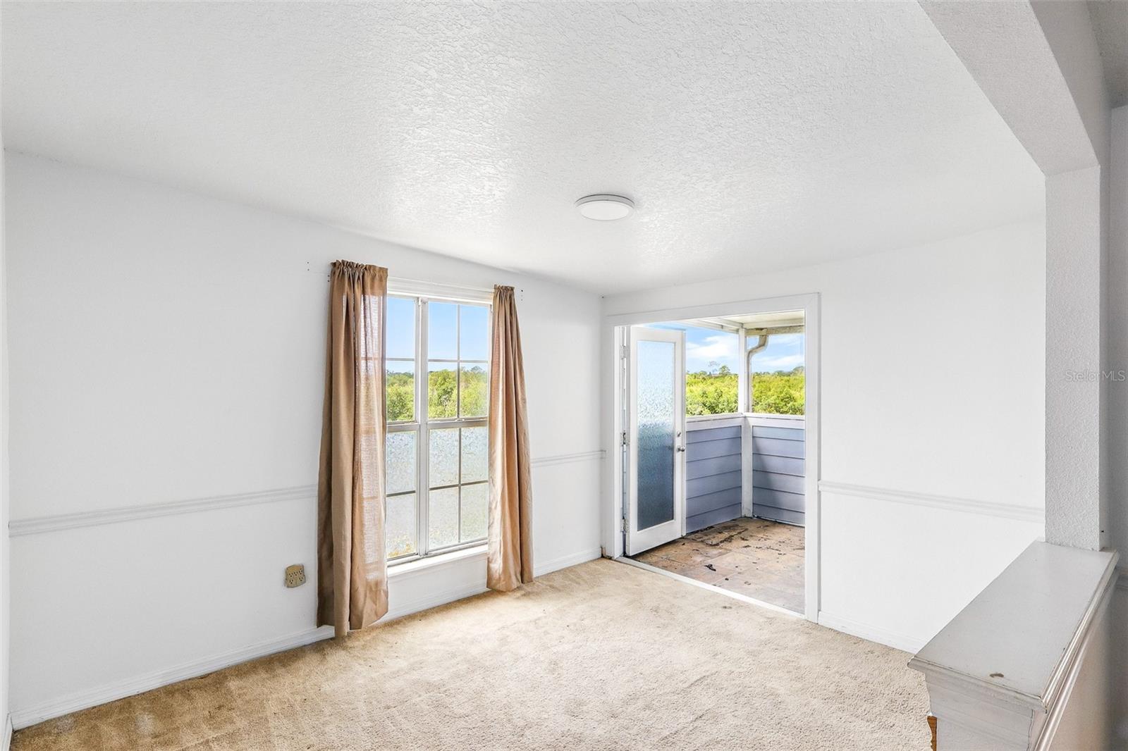 Image 10 of 47 For 8940 Rocky Creek Drive