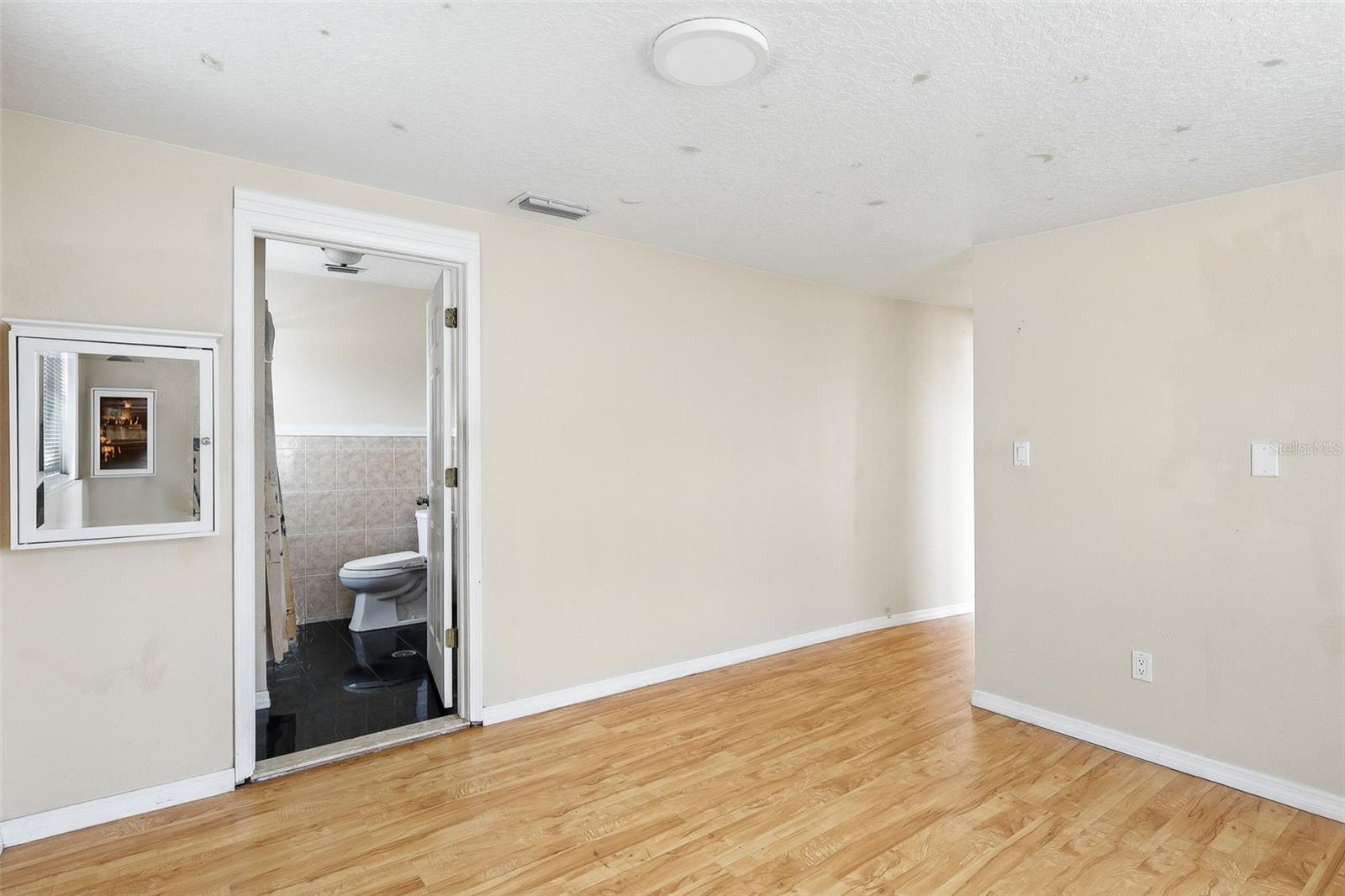 Image 13 of 47 For 8940 Rocky Creek Drive