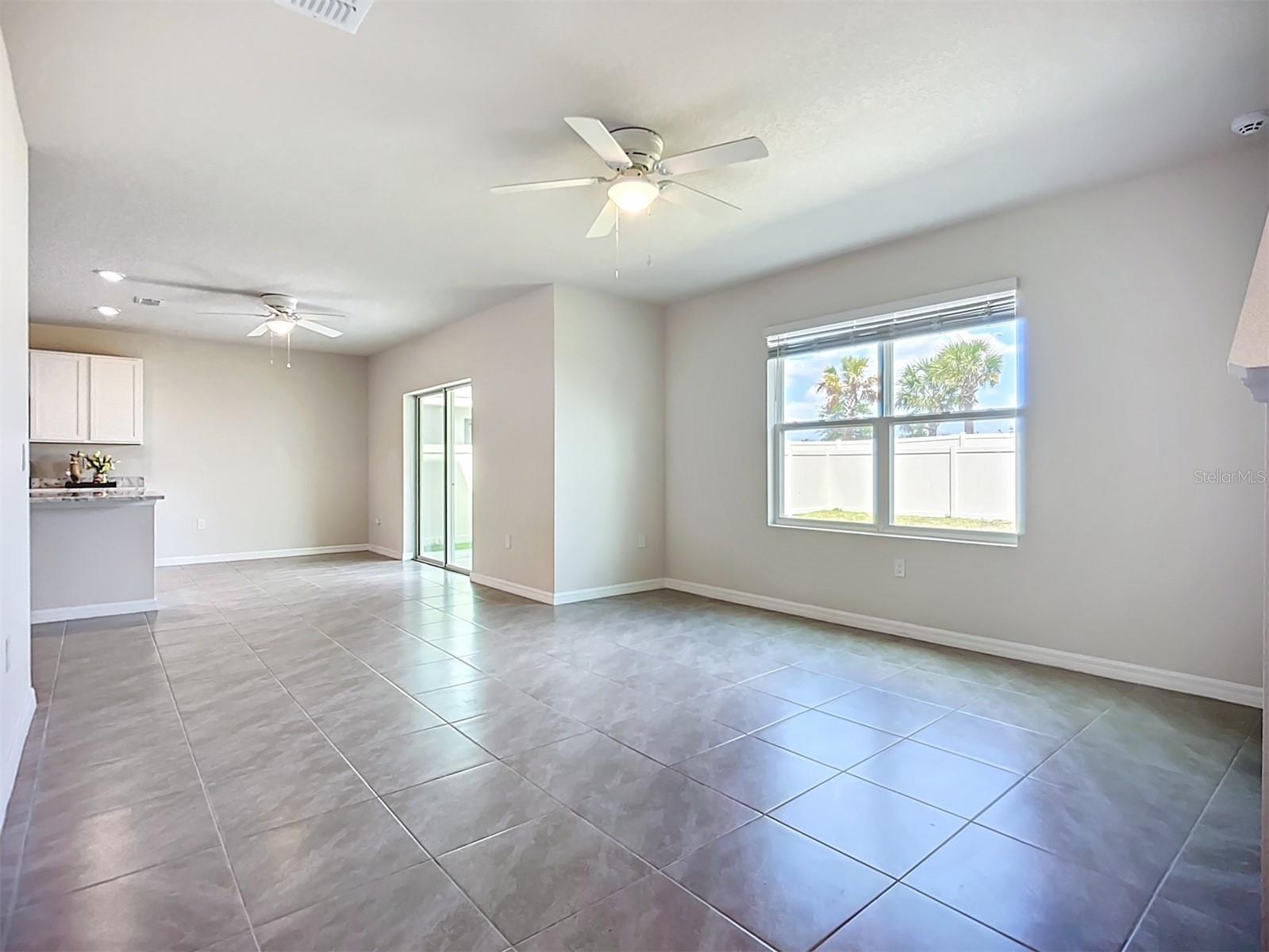 Image 6 of 23 For 18023 Canopy Place