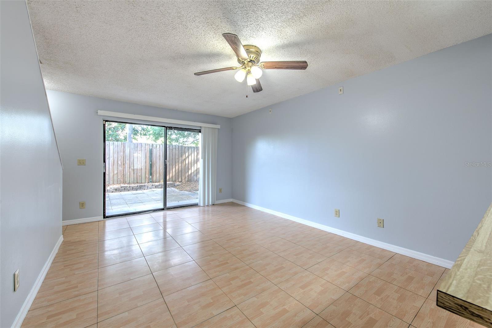 Image 15 of 43 For 1424 Highland Ridge Circle