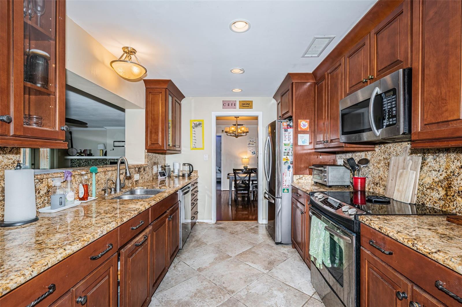 Image 17 of 47 For 1868 Juarez Way S