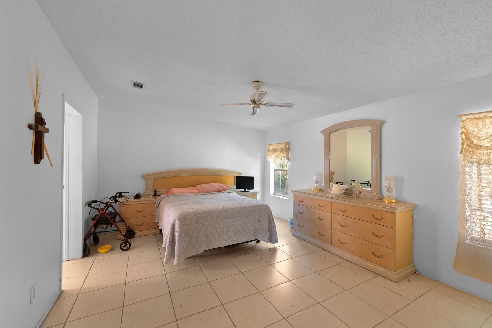 Listing photo id 7 for 7537 Old Pasco Road