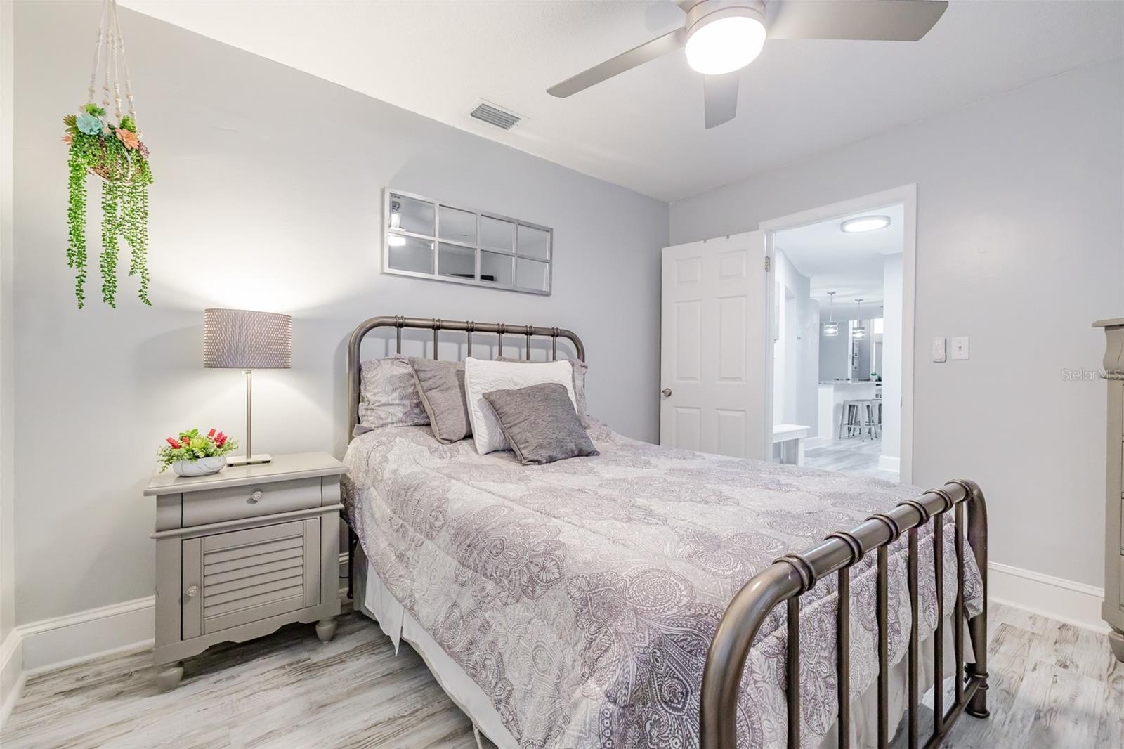 Image 11 of 43 For 4506 Floramar Terrace