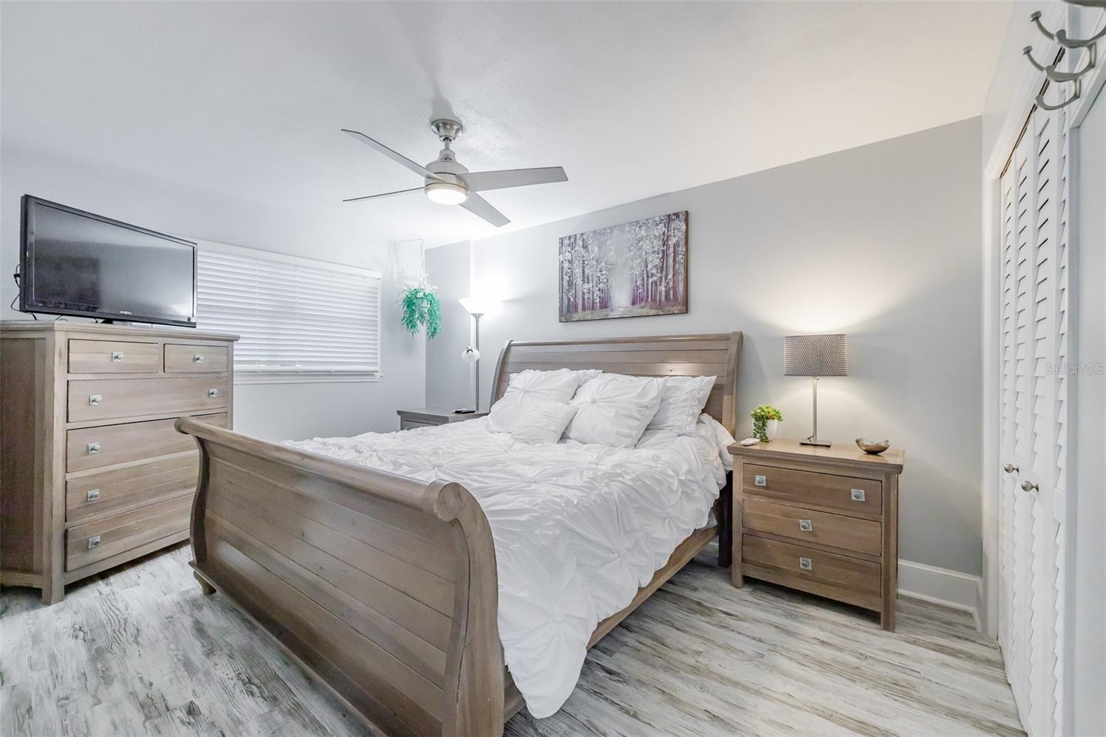 Image 13 of 43 For 4506 Floramar Terrace
