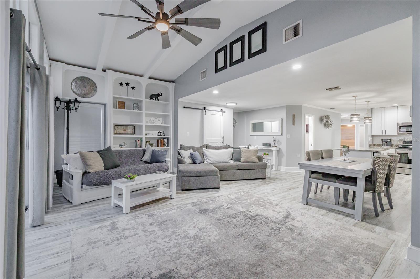 Image 39 of 43 For 4506 Floramar Terrace