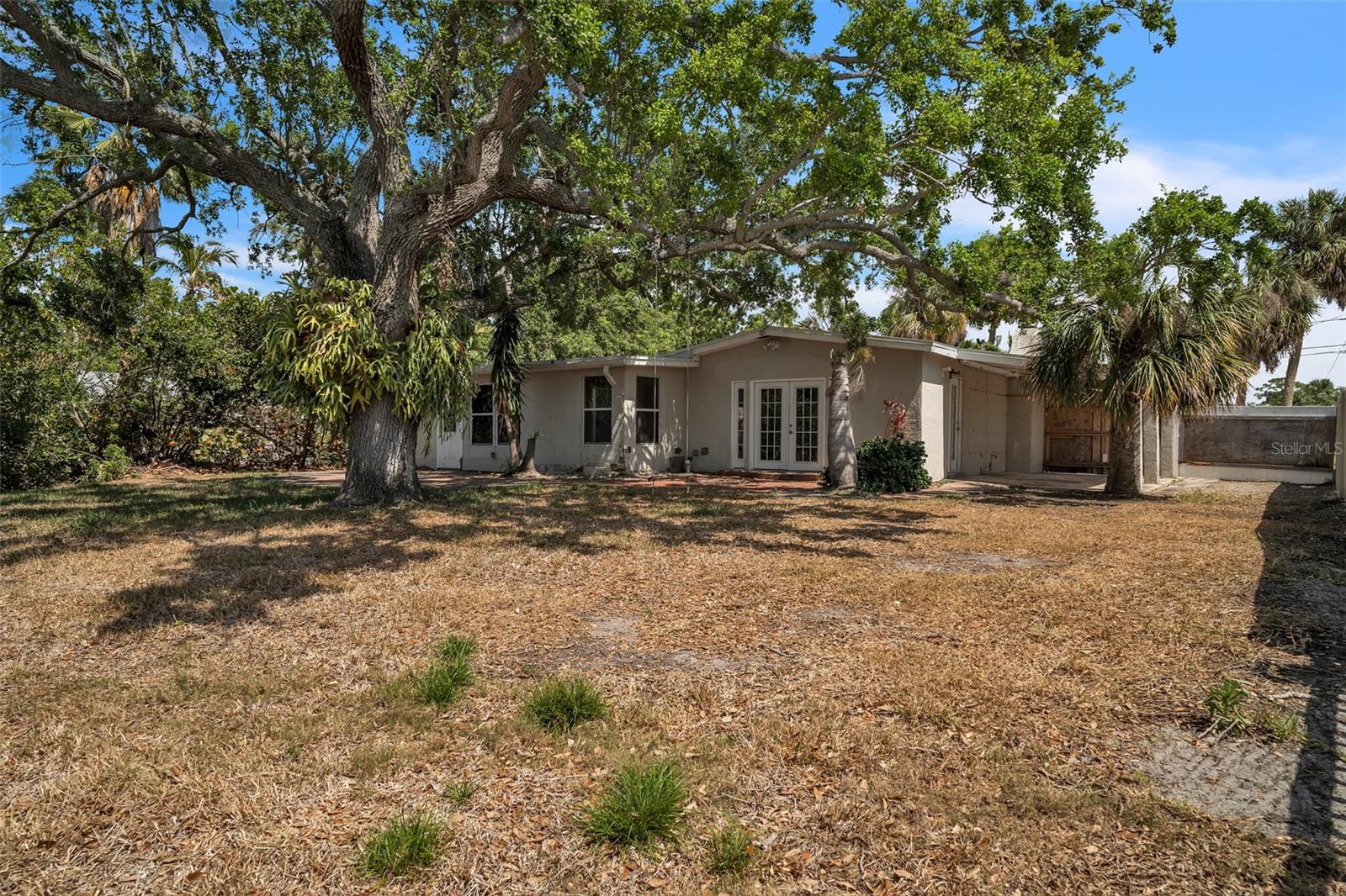 Image 8 of 29 For 4790 Shore Acres Boulevard Ne