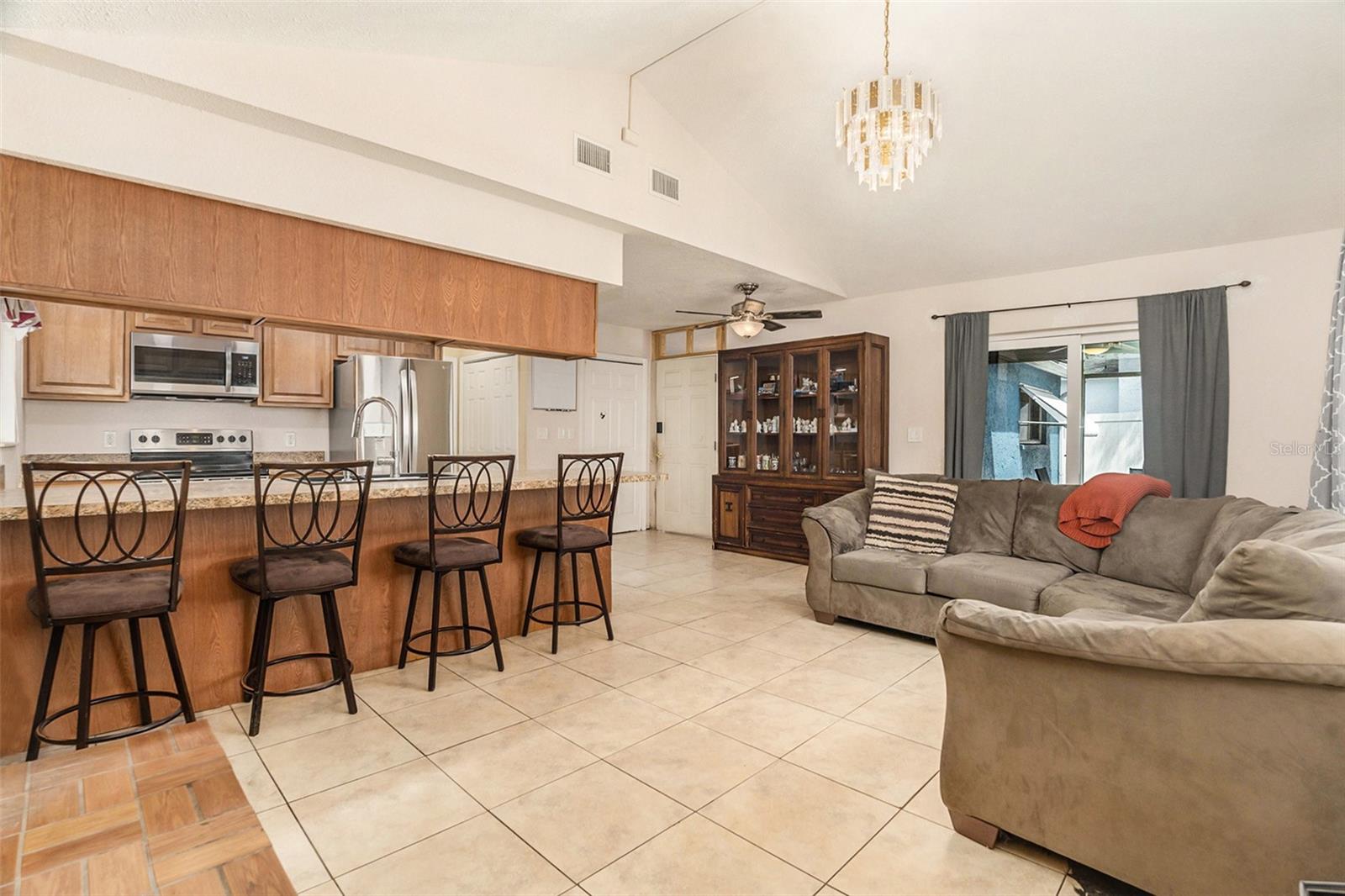 Image 12 of 30 For 7426 Cay Drive