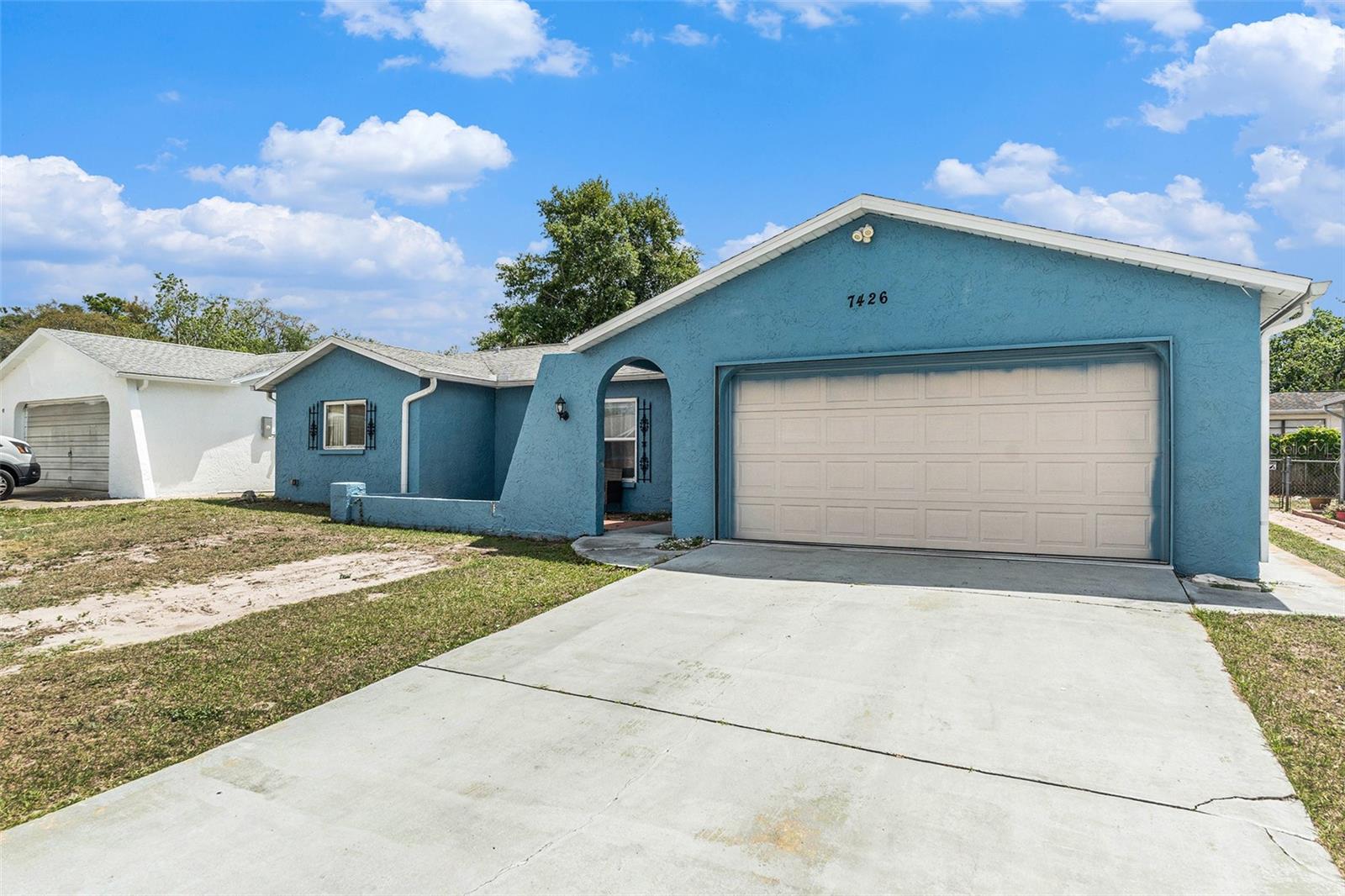 Image 3 of 30 For 7426 Cay Drive