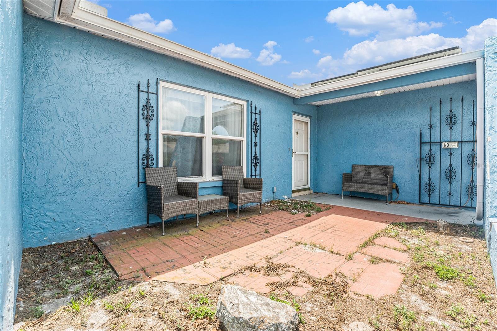 Image 4 of 30 For 7426 Cay Drive