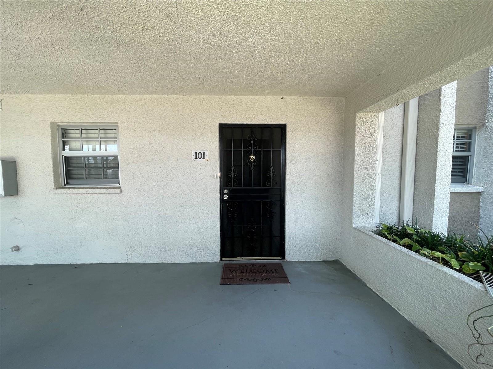 Details for 122 Kings Avenue 101, BRANDON, FL 33510