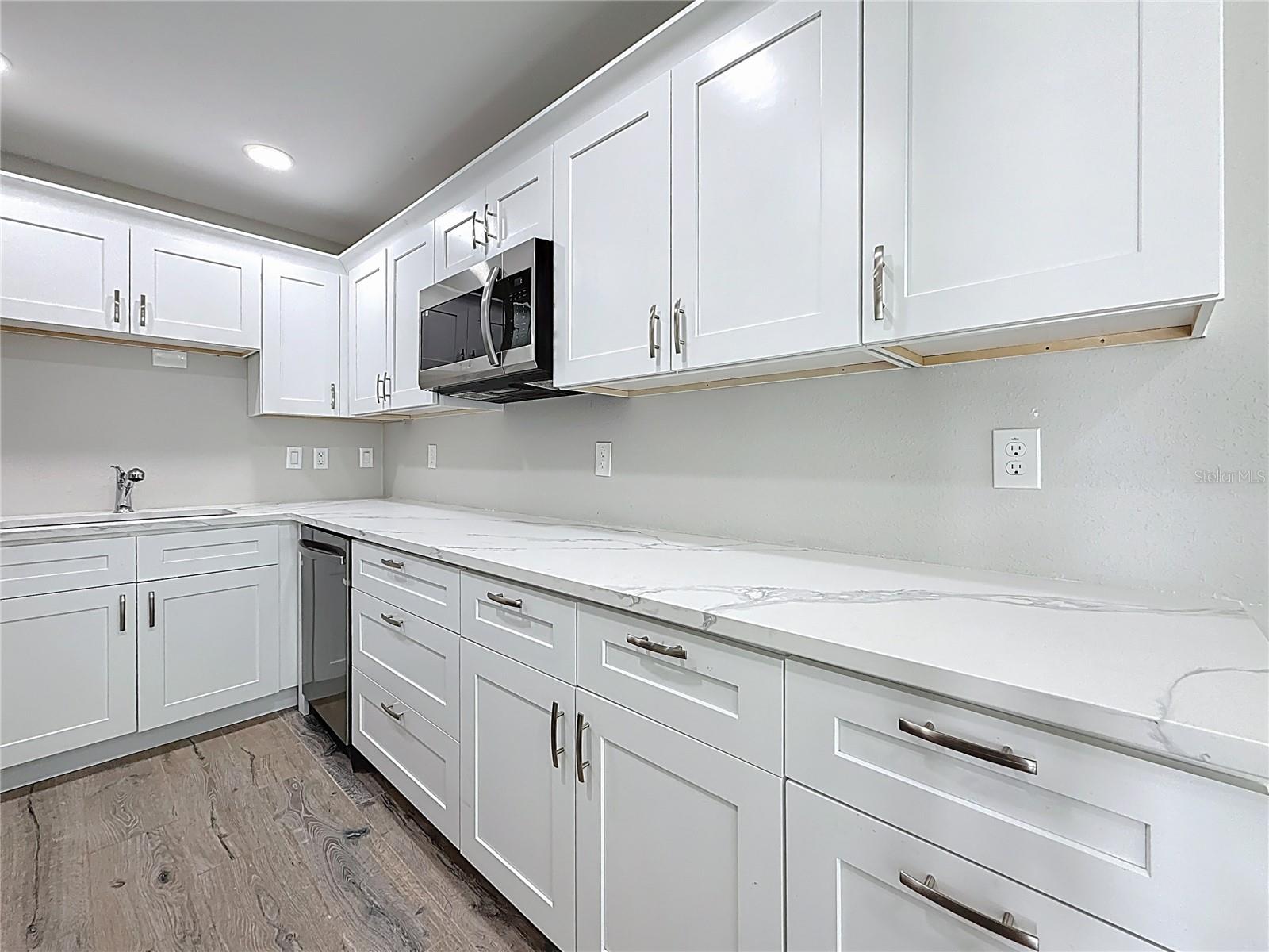 Image 18 of 43 For 6780 31st Avenue N